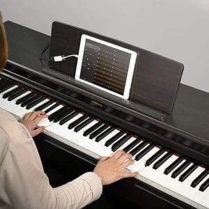 Piano digital de 88 teclas Arius Yamaha YDP-144R - Image 3