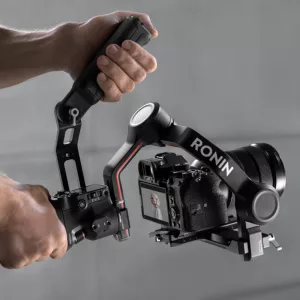 Estabilizador de Cámaras RS3 Pro Combo DJI - Image 5